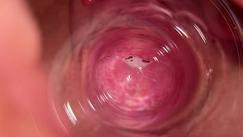 Play Camera deep inside Mia's vagina
