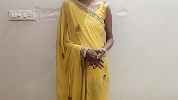 Play Ghar pe aayi Sasu Maa ko Pakad kar chod dala Damad ji ne - Fuck Mother in Law with dirty hindi audio xxx HD