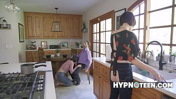 Play Women In The House Aren't Allowed To Conceal Their Pussy