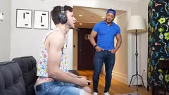 Play Gay Gamer Twinks Dillon Diaz & Izzy Danger in Hot Anal Action