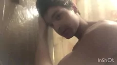 Play Niko Springs' Hot Shower Time \u2768 Gay Amateur Solo Twink Action