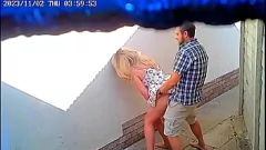Play Public Pussy Eating: Brazen Blonde Babe's Public Flashing