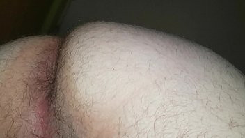 Play White Fat Ass Getting Fingered