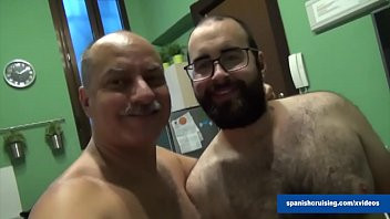 Play Horny Machos Fucking