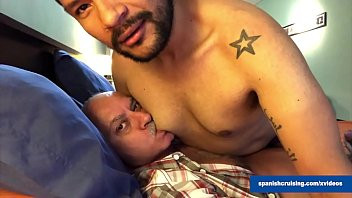 Play Daddy Fucking His Boi