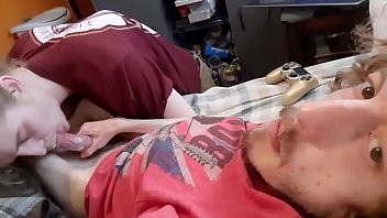 Play Sexy Young Cole sucks me Fri Afternoon
