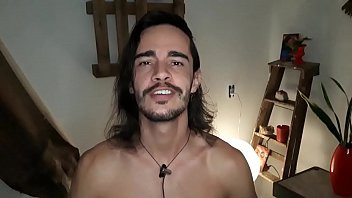 Play CONTO ERÓTICO GAY - PEGUEI MEU NAMORADO COM MEU MELHOR AMIGO - JUAN CALABARES