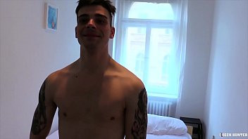 Play Amateur gay for pay - CZECH HUNTER 530