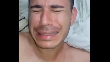 Play A PRIMEIRA VEZ DOI E SANGRA MUITO