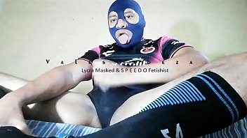 Play ValesCabeza384 PAJAZO en SPEEDO NEGRO video para fetichistas de spandex SPEEDO Underwear