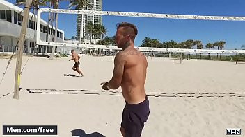 Play Hot Dudes (Aston Springs, Brian Michaels) Enjoying Fucking Each Others Ass - Men.Com