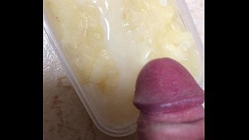 Play Japanese cumshot