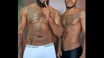 Play Suruba barebeck com negoes