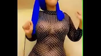 Play Dance bado butt naag