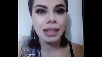 Play Badabun cum tribute crying