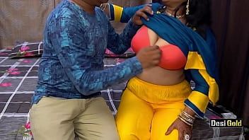 Play Indian Aunty Fucked For Money With Clear Hindi Audio