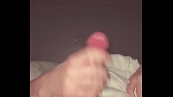 Play Bulging cock cumshot