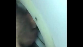 Play Cặc đâm 2 lỗ 1 lúc là có thật. Thế đéo nào WC có cái lỗ tiện giao lưu vcl